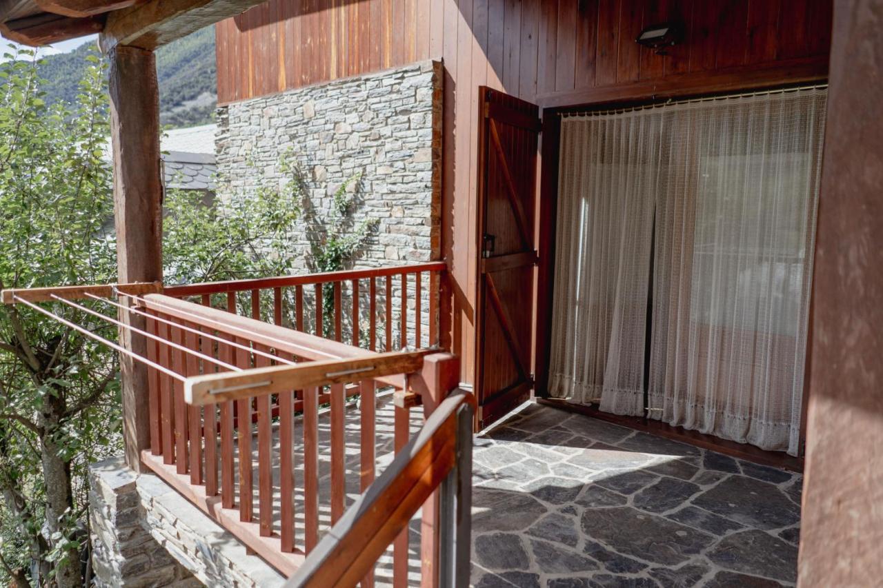 El Xalet De La Vall De Cardos Lladros Εξωτερικό φωτογραφία